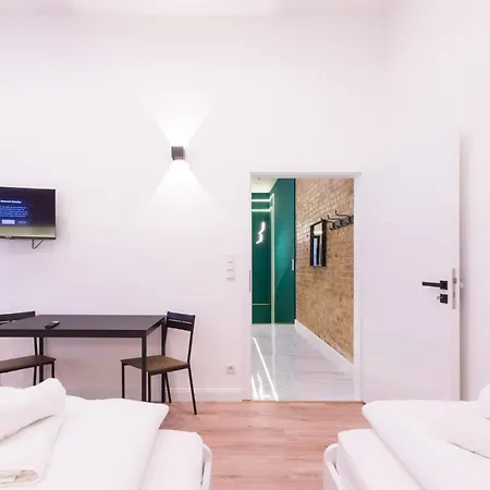 Hevals & Design Apartment